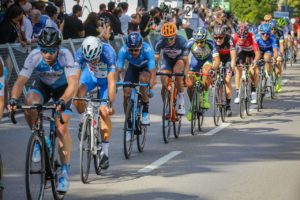 Parier sur le cyclisme : tout savoir pour miser sur le Tour de France et les plus grandes courses de la saison